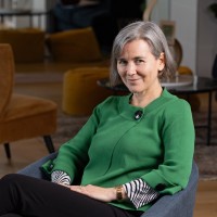 Fiona Solomon Email & Phone Number