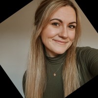 Kerri Helwig Email & Phone Number