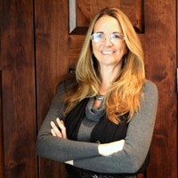 Elizabeth Hillestad Email & Phone Number