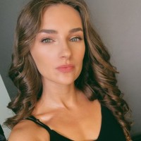 Open mobile platform Employee Алёна Брагина's profile photo