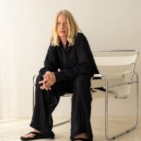 Chloe Gray Email & Phone Number