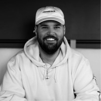 Aaron Knipp