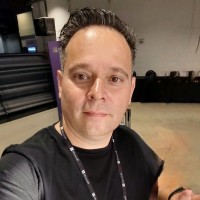 Jonathan Siqueira Email & Phone Number