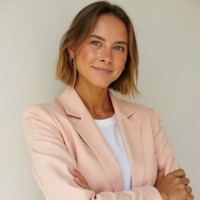 Olivia di Santo Email & Phone Number