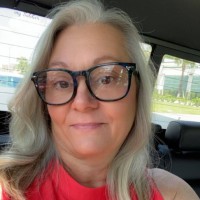 Leading Edge Employee Danna Peterson's profile photo