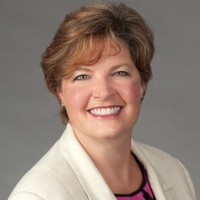 JLL Employee Beth Amos's profile photo