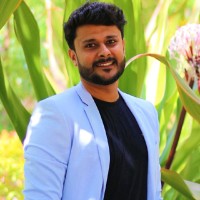 John Deere Employee Nikhil Naphade's profile photo