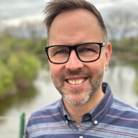 ChatterHigh Employee Lee Taal's profile photo