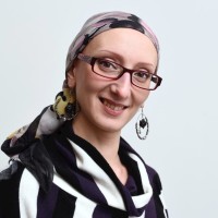 Adriana Gambardella Email