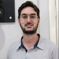 Sólon Sanches Email