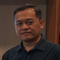 Agung Dewandaru Email