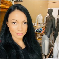 Gabriel Ross Employee Kate Pinheiro's profile photo