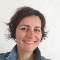 Caroline Navarro Email