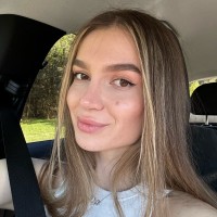 Locals.org Employee Daniella Marynova's profile photo