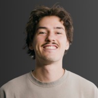 Bas Booij Email