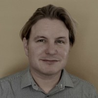 Steven Elliott Email