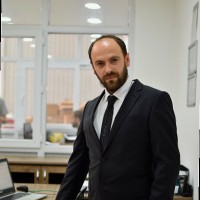 Ümit Hacıoğlu Email