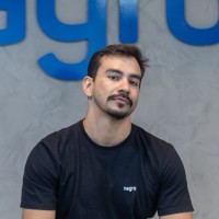 Gustavo Alves Email