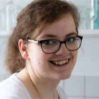 Nina Behr-Wagemeyer Email
