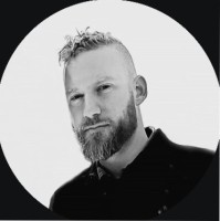 Marks Employee Derek Walker's profile photo