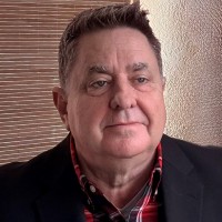 Michael Holbrook Email & Phone Number