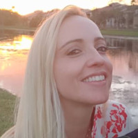 MacroBaby Employee Cibele Pelisson's profile photo