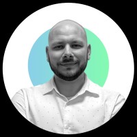 Bartosz Parowinski Email