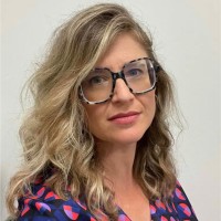 New York Magazine Employee Lara Naaman's profile photo