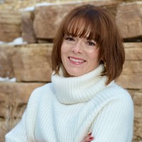 PwC Employee Andrea Vanderstelt's profile photo