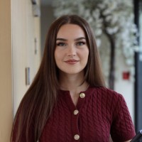 PIZ Recruiting GmbH Employee Qendresa Vokshi's profile photo