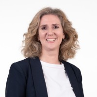 Michaela Suter Email