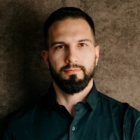 Dione Taschetto Email & Phone Number