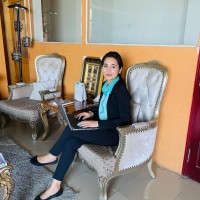 Insta World Employee Simran Advani's profile photo