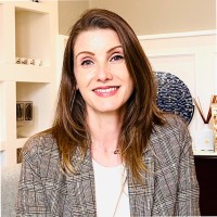 Emirates Driving Institute Employee Elin bin Hendi's profile photo