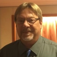 Robert Struebing Email