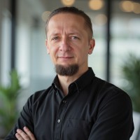 Wojciech Martyniak Email & Phone Number