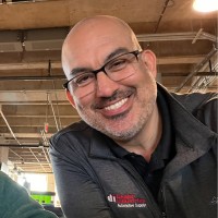 Dealer Industries Employee Christopher Thomas's profile photo