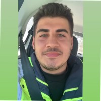Hakan Çeli̇K Email