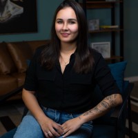 QuadrosDecorativos.com Employee Yasmin Almeida's profile photo