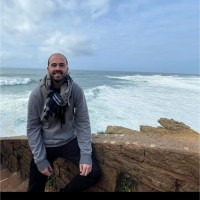 Daniel Henche Nombela Email