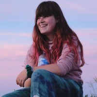 Julia Lukasik Email
