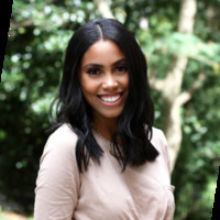 Bubble Employee Emmelie de la Cruz's profile photo