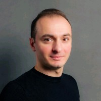 Giorgi Guchua Email