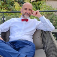 Rafael Lewosinski Email