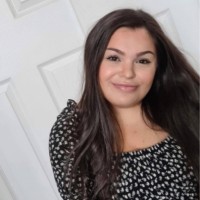 Olivia Jones Email