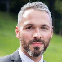 Roberto Skoda Email