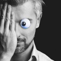 Pawel Nowakowski Email