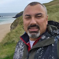 Róbert Petre Email