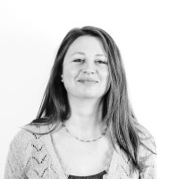 Julia Barthelemy Email & Phone Number