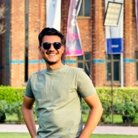 AlphaVenture Employee Taha Farooqui's profile photo
